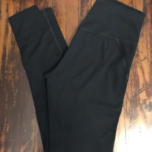 Girlfriend collective leggings medium